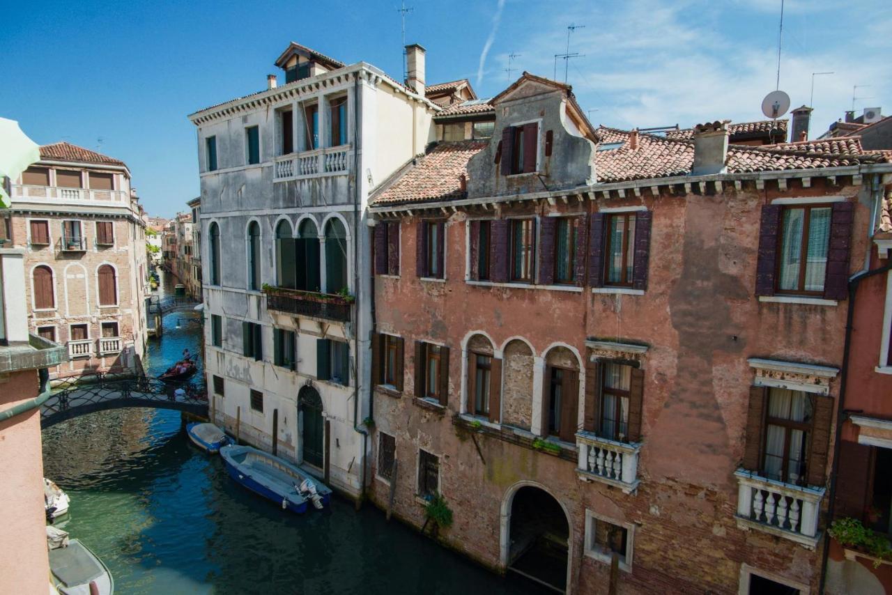 Ca Zulian Amazing Canal View Apartment Veneţia Exterior foto